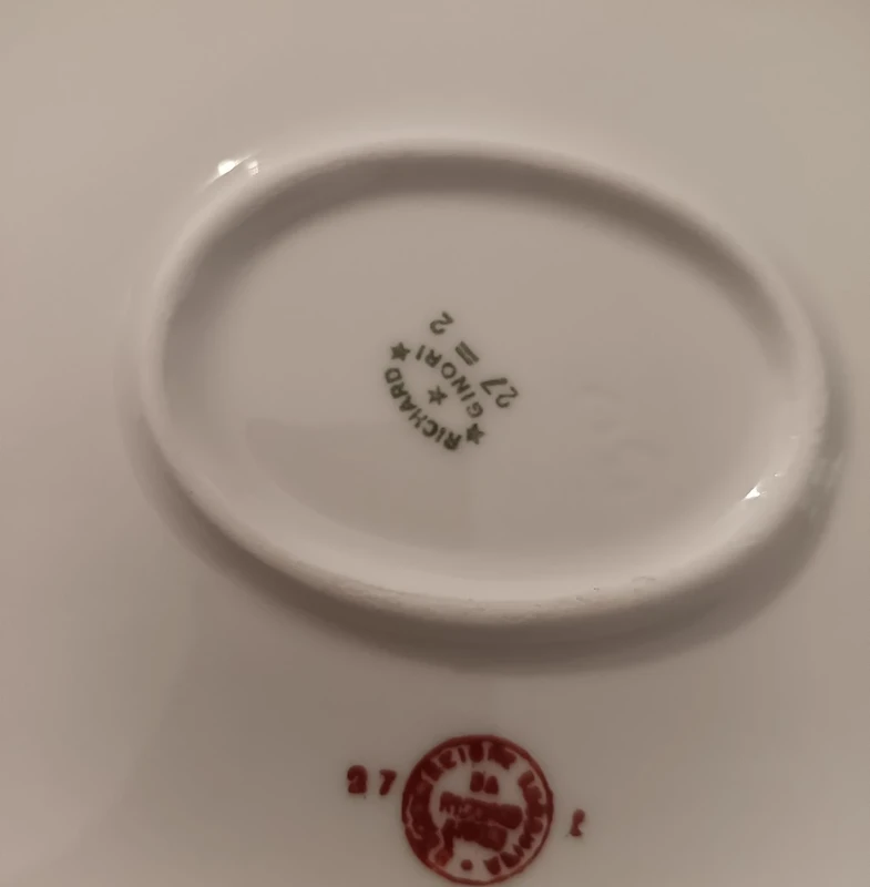 Richard Ginori 1927 porcelain dinner service