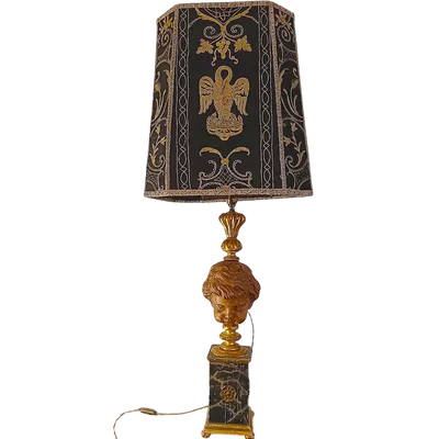 Lampada da tavolo in legno scolpito con base dipinta a marmo – XVIII secolo