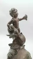 Sculpture ancienne en bronze "enfant dauphin" signée Vincenzo Cinque fin 19ème siècle