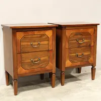 Paire de tables de chevet Louis XVI en noyer marqueté du XVIIIe siècle