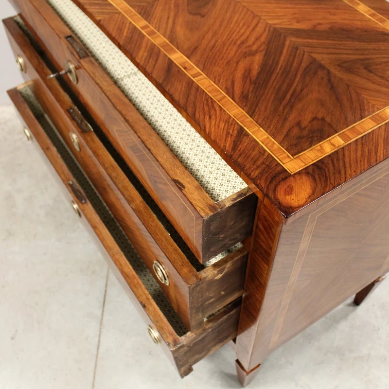 Antico cassettone comò Luigi XVI in noce intarsiato 19°secolo