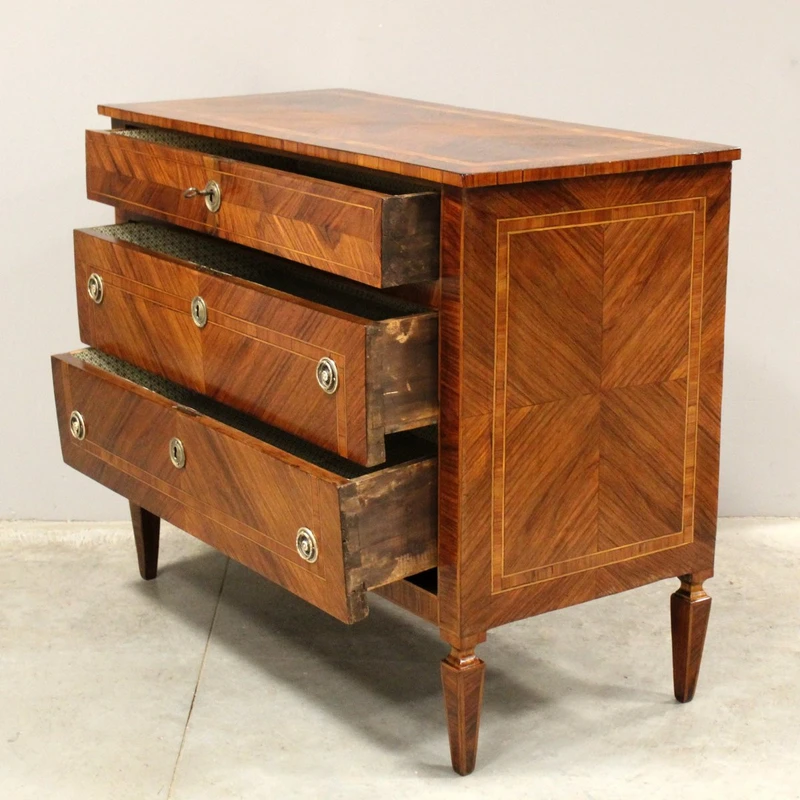 Antico cassettone comò Luigi XVI in noce intarsiato 19°secolo