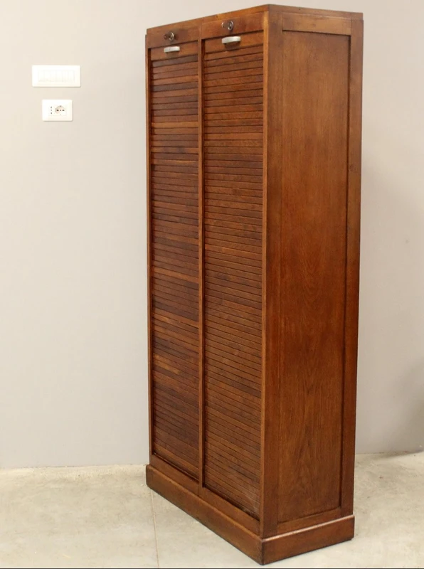 Antico classificatore serranda archivio schedario