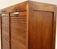 Antico classificatore serranda archivio schedario