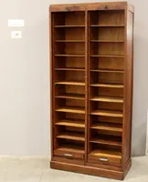 Antico classificatore serranda archivio schedario