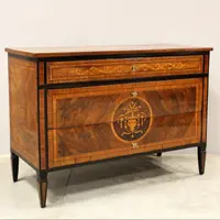 Antico cassettone comò Luigi XVI in noce intarsiato 18°secolo