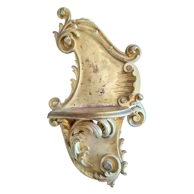 Carved and gilded wooden decorative shelf with rocaille scrolls
