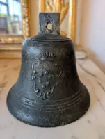Cloche en bronze avec les armoiries des Médicis