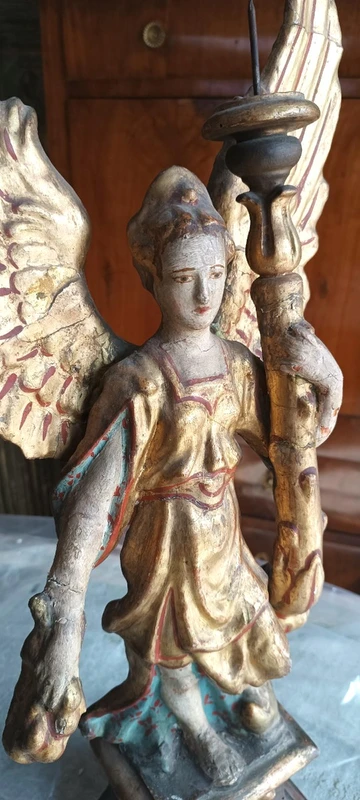 Pair of painted and gilded papier-mâché candleholder angels. Italian Baroque art 17th-18th cent.