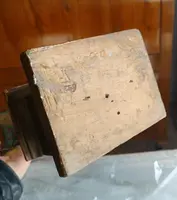 Pair of painted and gilded papier-mâché candleholder angels. Italian Baroque art 17th-18th cent.