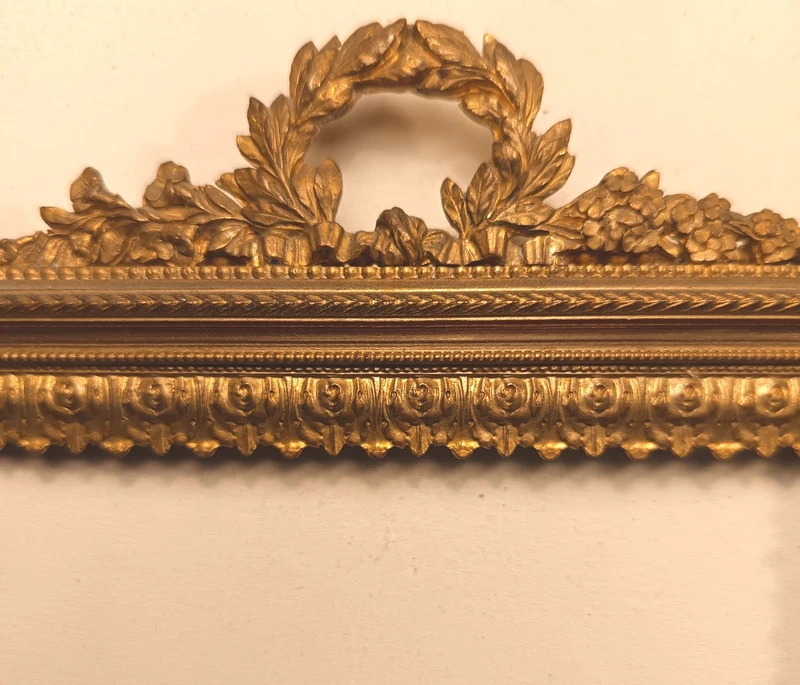 Gilt bronze travel frame 1790