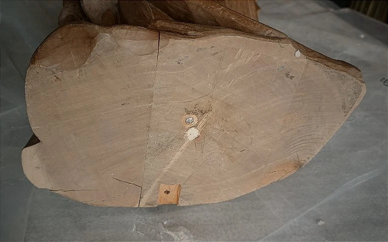 Antique wooden sculpture depicting St. Barbara h.70 cm