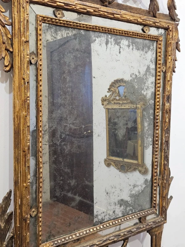 Imposing Louis XVI gilded wood mirror - 18th century