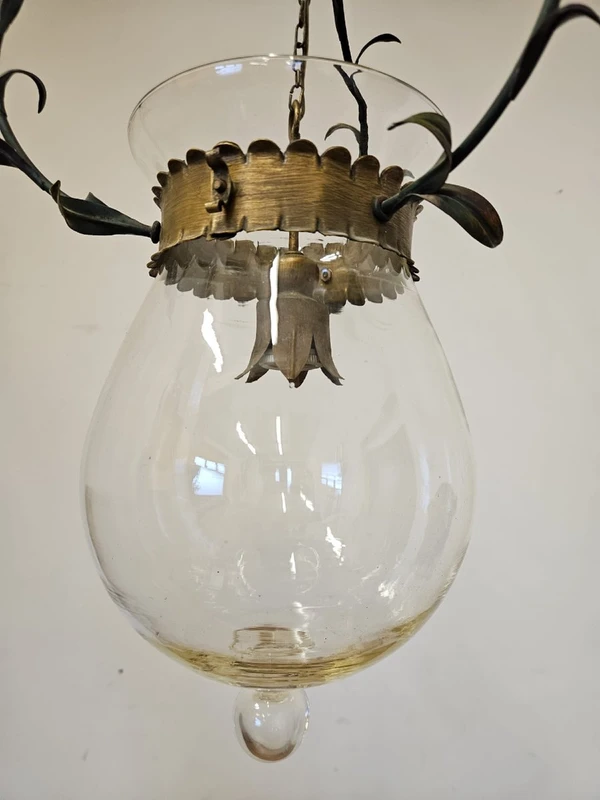 Lustre en fer forgé et verre, années 1950