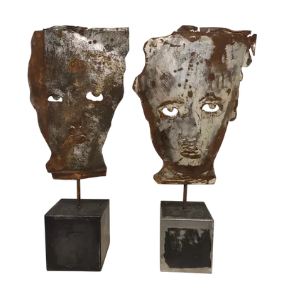 Paire de masques en tôle 1960 Jean-Pierre Raynaud