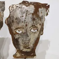 Coppia di maschere in lamiera 1960 Jean-Pierre Raynaud