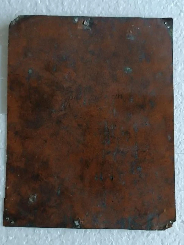 École française 17-18e siècle Saint François tenant un crucifix Huile sur cuivre avec inscription