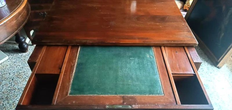 Antique writing table - sliding top - mahogany - Louis XVI