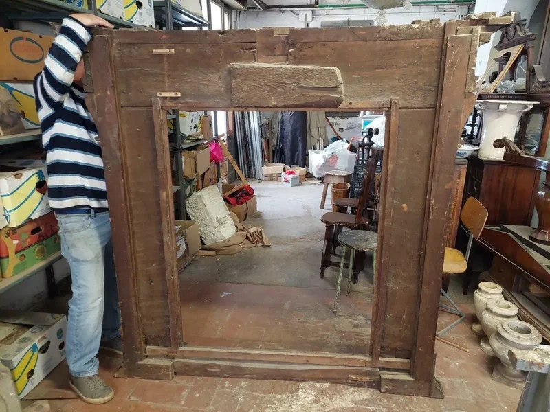 Grand cadre d'édicule sculpté style Renaissance 17e siècle Italie