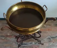 Vase en laiton gaufré 1910 Florence