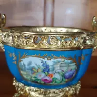 SEVRES PORCELAIN BOWL FROM THE SECOND HALF OF THE 18TH CENTURY
