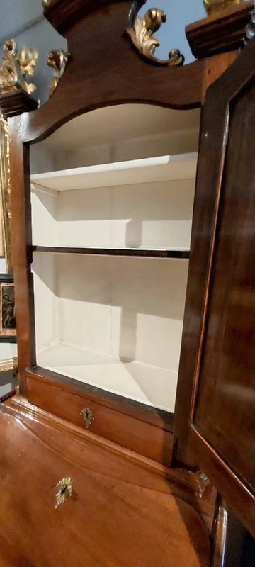 Small walnut trumoe 18th century L.72 CM