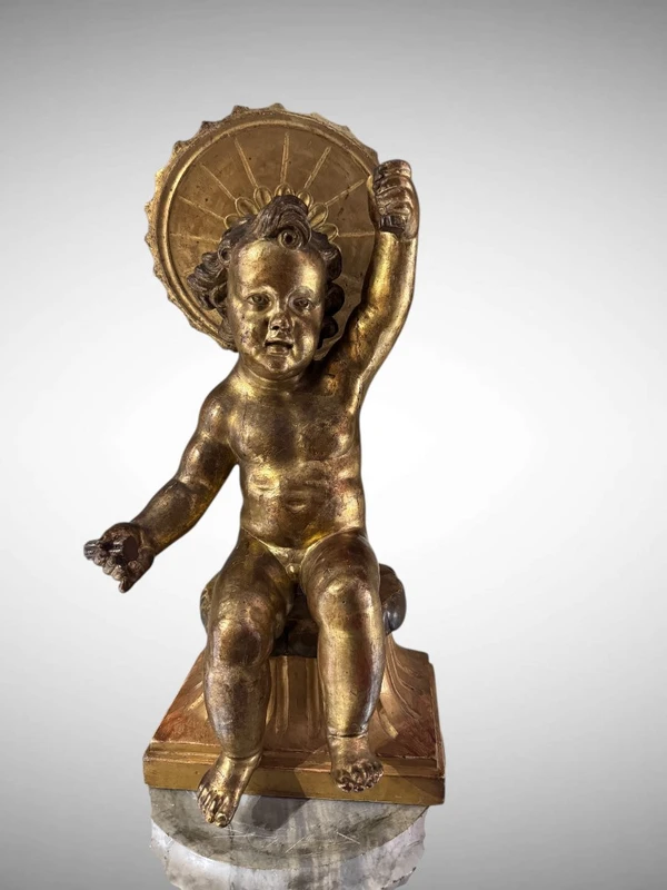 Enfant Jésus assis en bois doré - Sculpture du XVIIe siècle