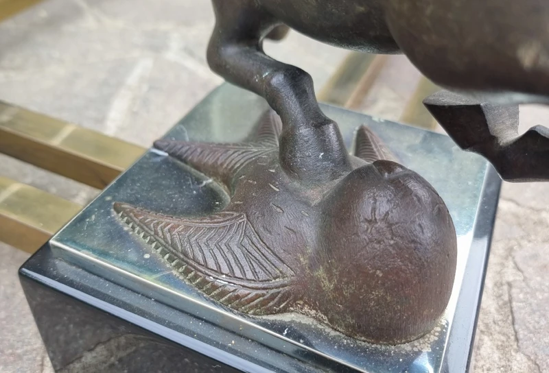 Tavolo con cavalli in bronzo Maison Charles 1970