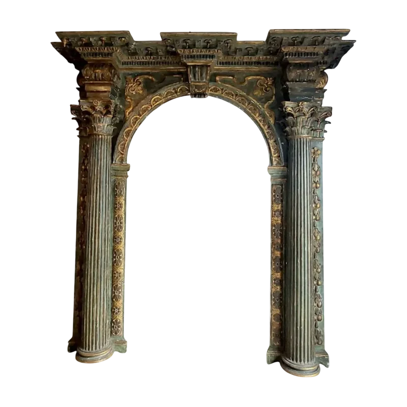 Ancien grand portail en bois sculpté, laqué et doré XVIe siècle XVIIe siècle