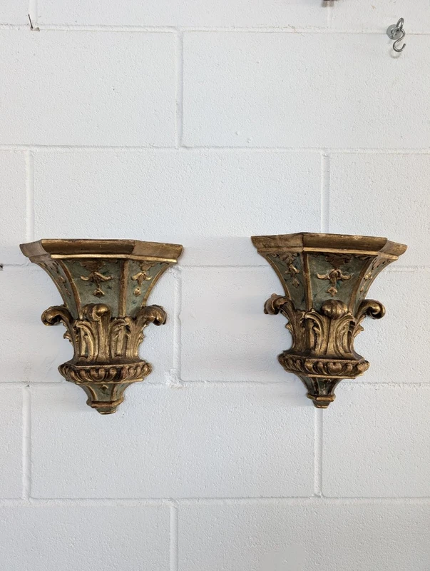 Pair Genovese Louis XVI Lacquered and Gilded Mensole XVIII Century