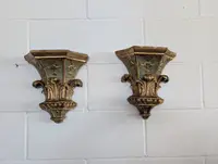 Pair Genovese Louis XVI Lacquered and Gilded Mensole XVIII Century