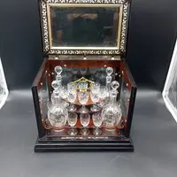 19TH CENTURY EBONIZED WOOD AND CRYSTAL LIQUEUR CAVE' A LIQUEUR