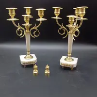 OROLOGIO A PENDOLO IN BRONZO DORATO E MARMO DELLA SECONDA META' DEL XIX SECOLO