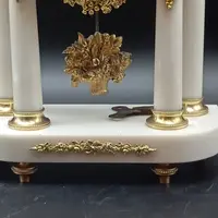 OROLOGIO A PENDOLO IN BRONZO DORATO E MARMO DELLA SECONDA META' DEL XIX SECOLO