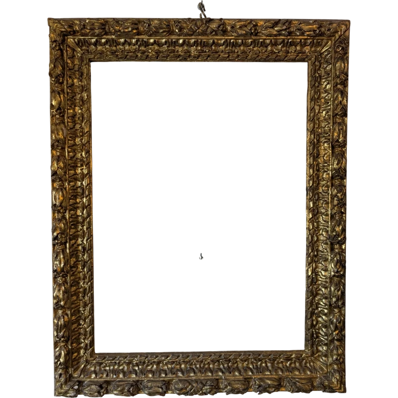 Important cadre italien du XVIIe siècle en bois sculpté et doré, entièrement d'origine