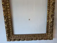 Important 17th century Italian carved and gilded wood frame, entirely original