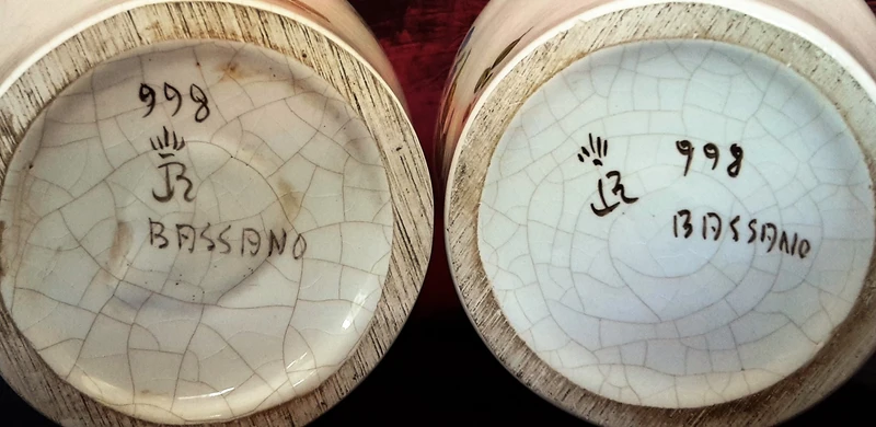 Paire de vases en céramique italienne peints à la main