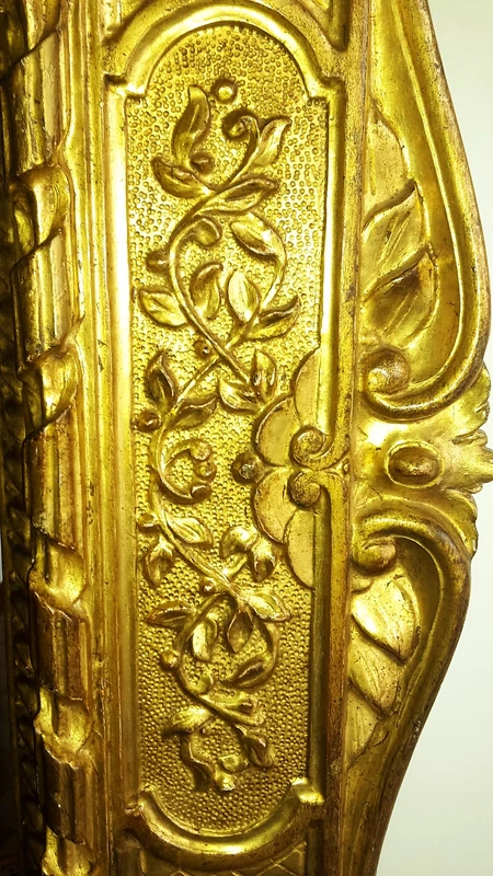 Miroir en bois doré