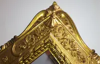 Miroir en bois doré