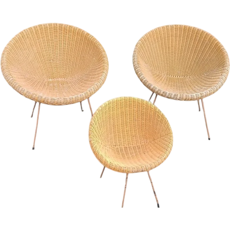 RARE ENSEMBLE DE FAUTEUILS EN OSIER DESIGN ITALIEN DU MILIEU DU SIÈCLE DERNIER