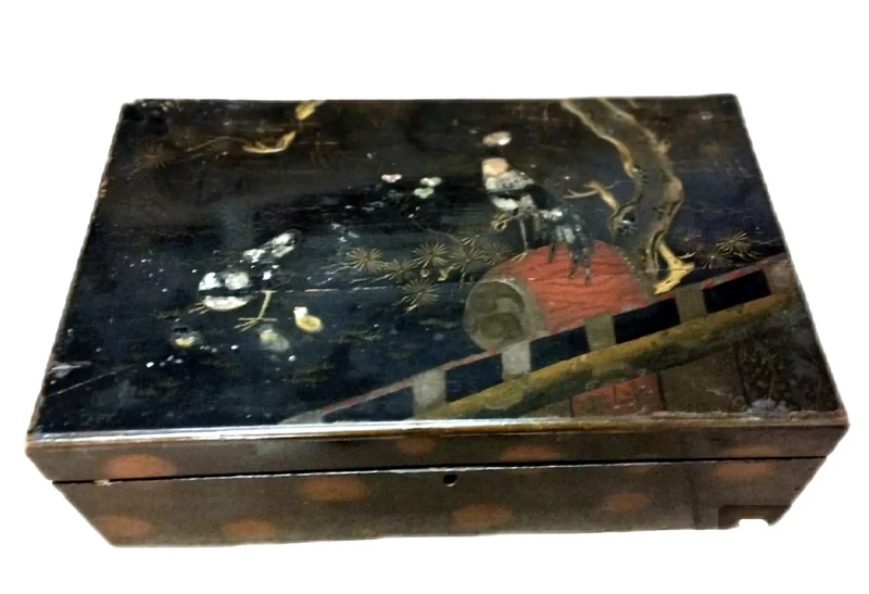 Scatola Napoleone III Legno Dipinto Cineseria E Intarsi In Madre Perla