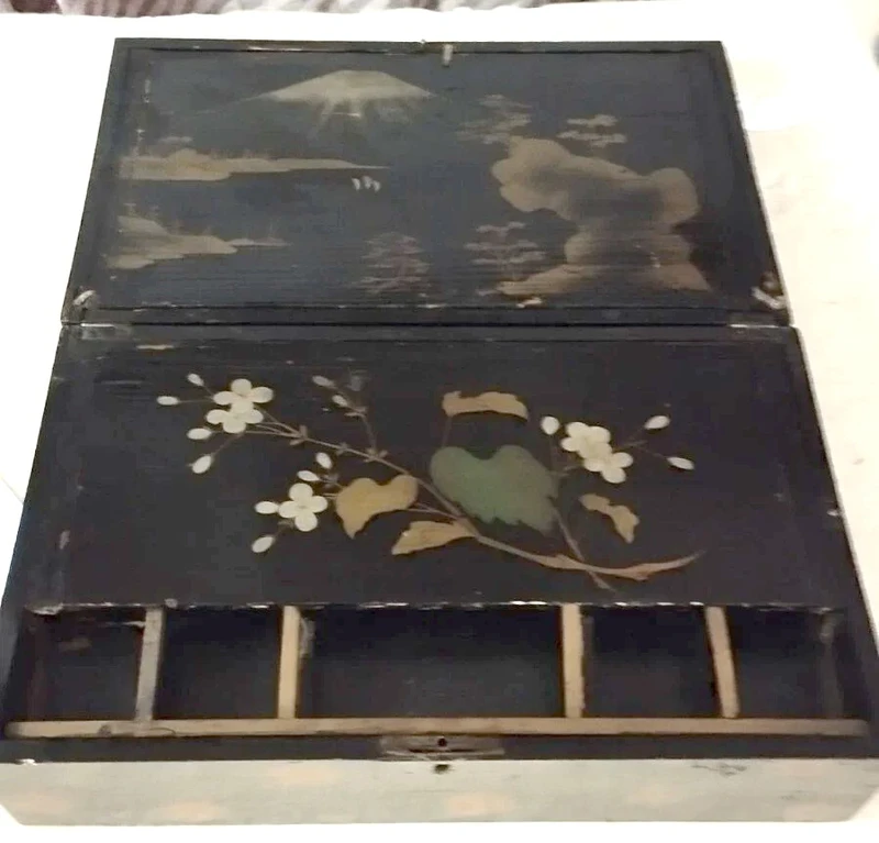 Scatola Napoleone III Legno Dipinto Cineseria E Intarsi In Madre Perla