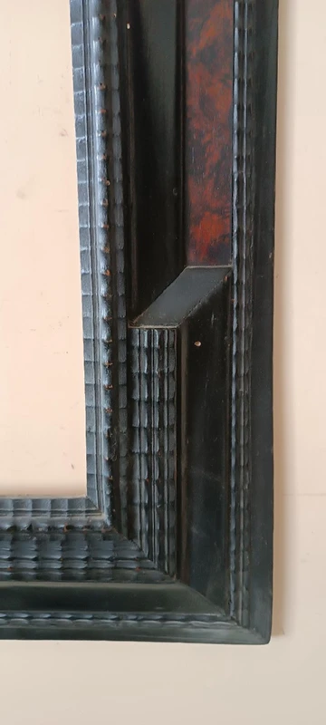 Grand cadre guilloché du 19e siècle