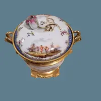 COPPIA DI BRUCIAPROFUMI DELLA SECONDA META' DEL XIX SECOLO DI MEISSEN AUGUST REX HELENA WOLFSOH