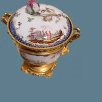 COPPIA DI BRUCIAPROFUMI DELLA SECONDA META' DEL XIX SECOLO DI MEISSEN AUGUST REX HELENA WOLFSOH