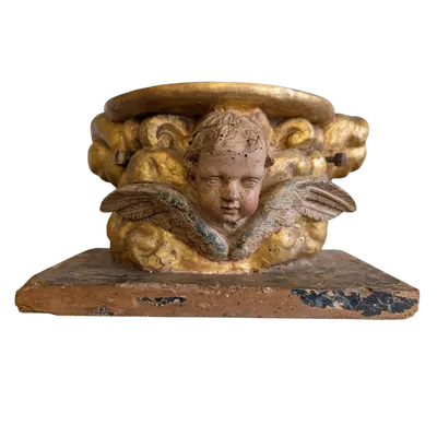Carved and gilded wooden base, 17th century