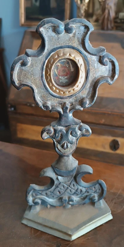 Reliquiario in legno argentato con reliquia San Giusto XVIII secolo