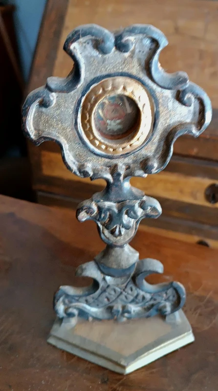 Reliquiario in legno argentato con reliquia San Giusto XVIII secolo