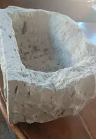 Antica piccola vasca da fontana in pietra scolpita Toscana XVI \ XVII secolo