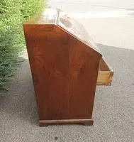 Rabat secretaire antique du 18e siècle en Toscane